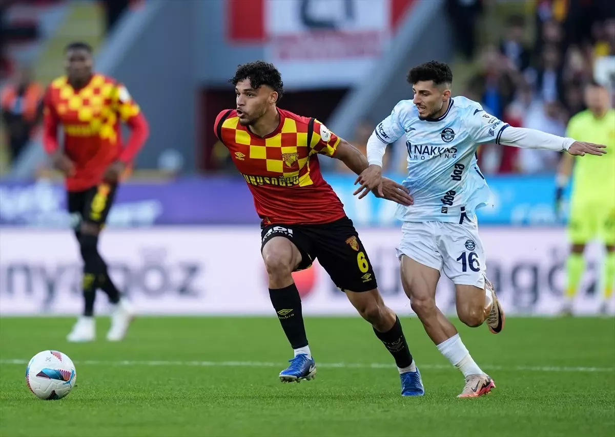 Göztepe, Adana Demirspor’u 2-0 Önde Tamamladı